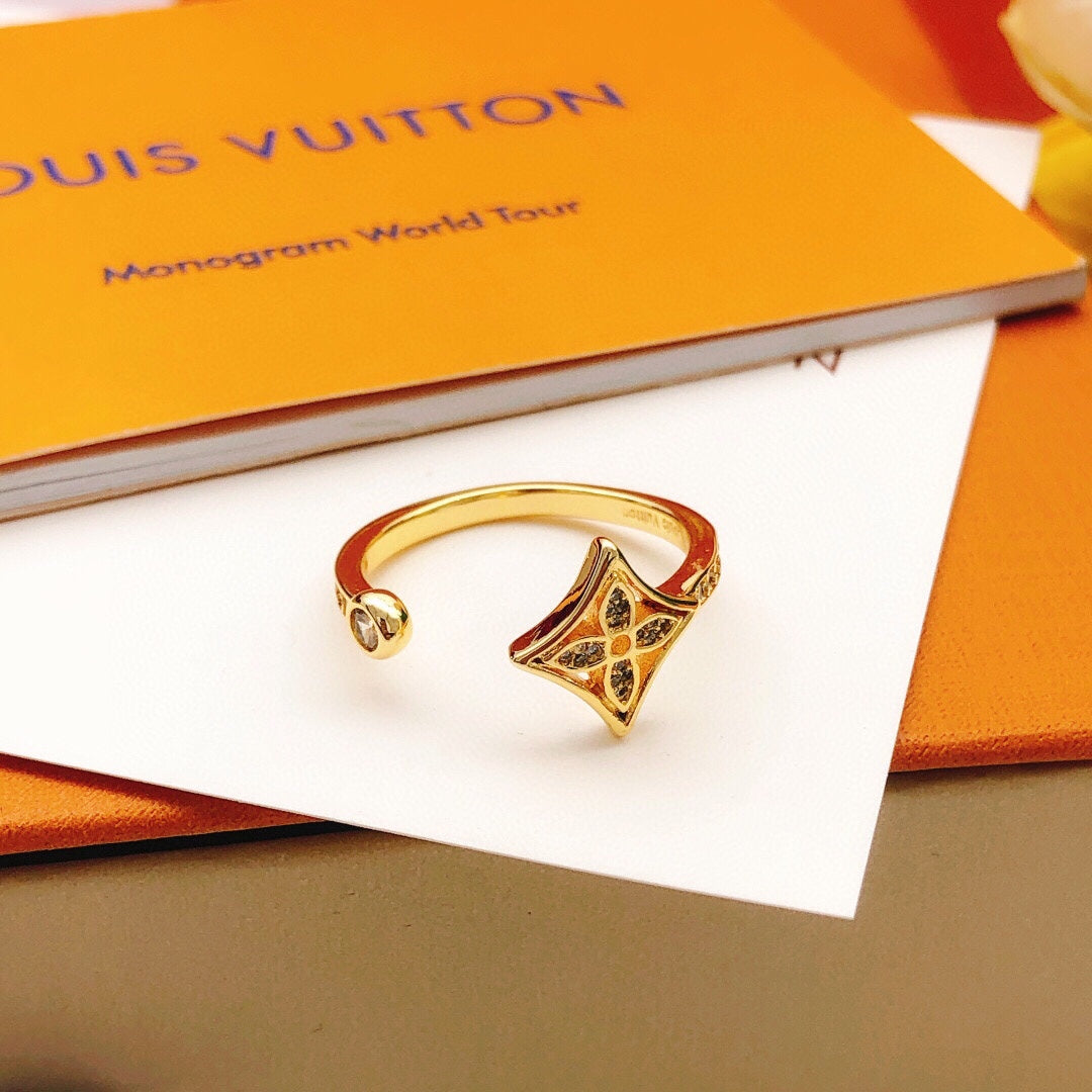Geometric Emblem Statement Ring in Gold-Tone – Design 009 front product view