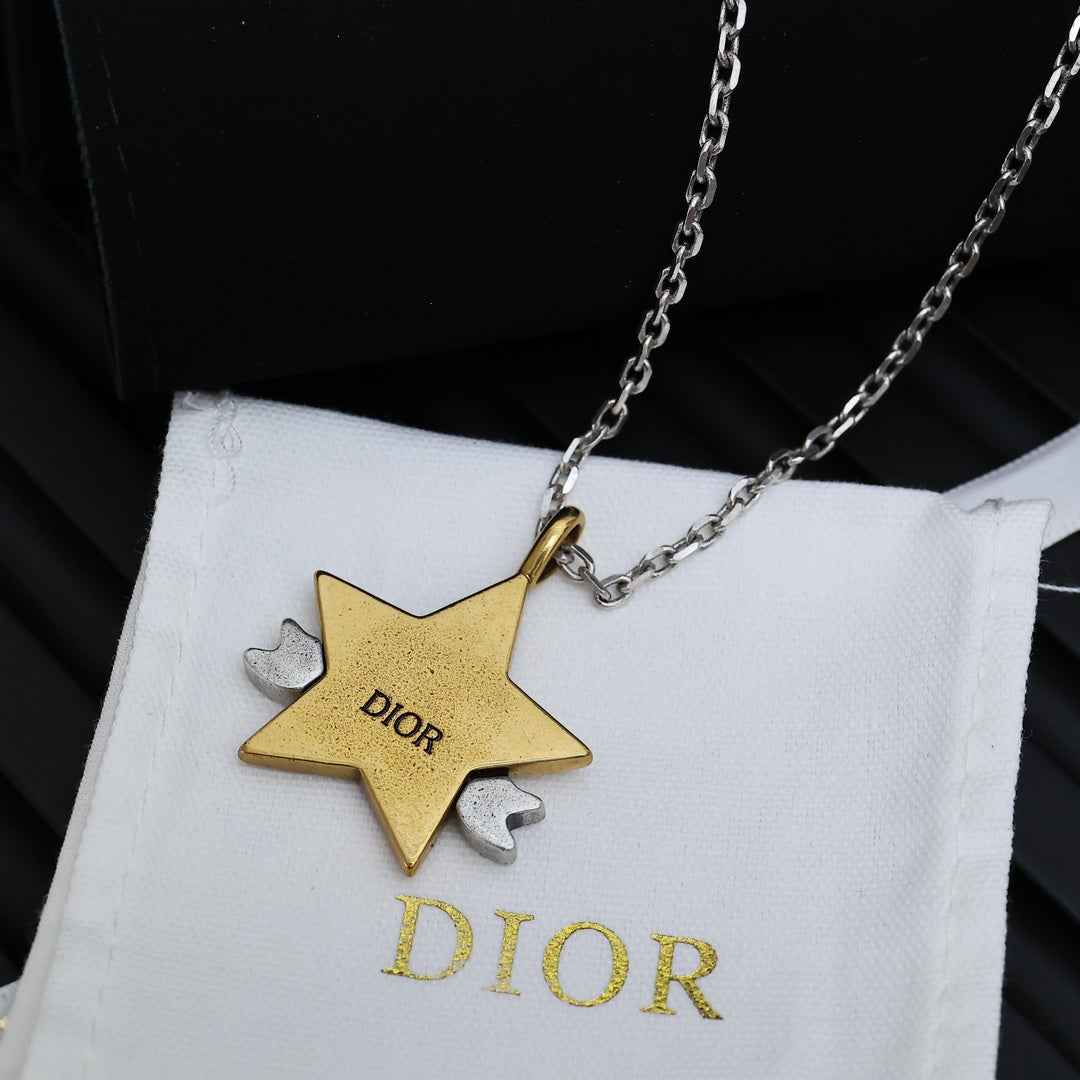 Star Motif Pendant Necklace in Polished Metal-Tone with Vintage-Style Finish detail view