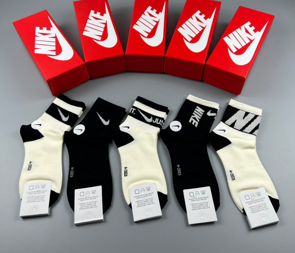 Nike Cotton Crew Socks