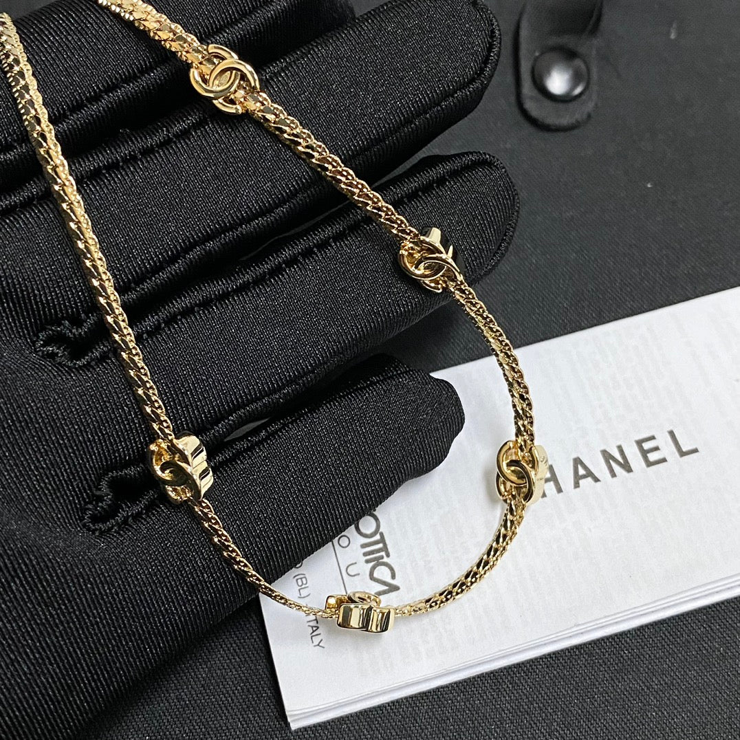 Signature Emblem Jewelry Accessory in Gold-Tone – Design 002 close-up detail