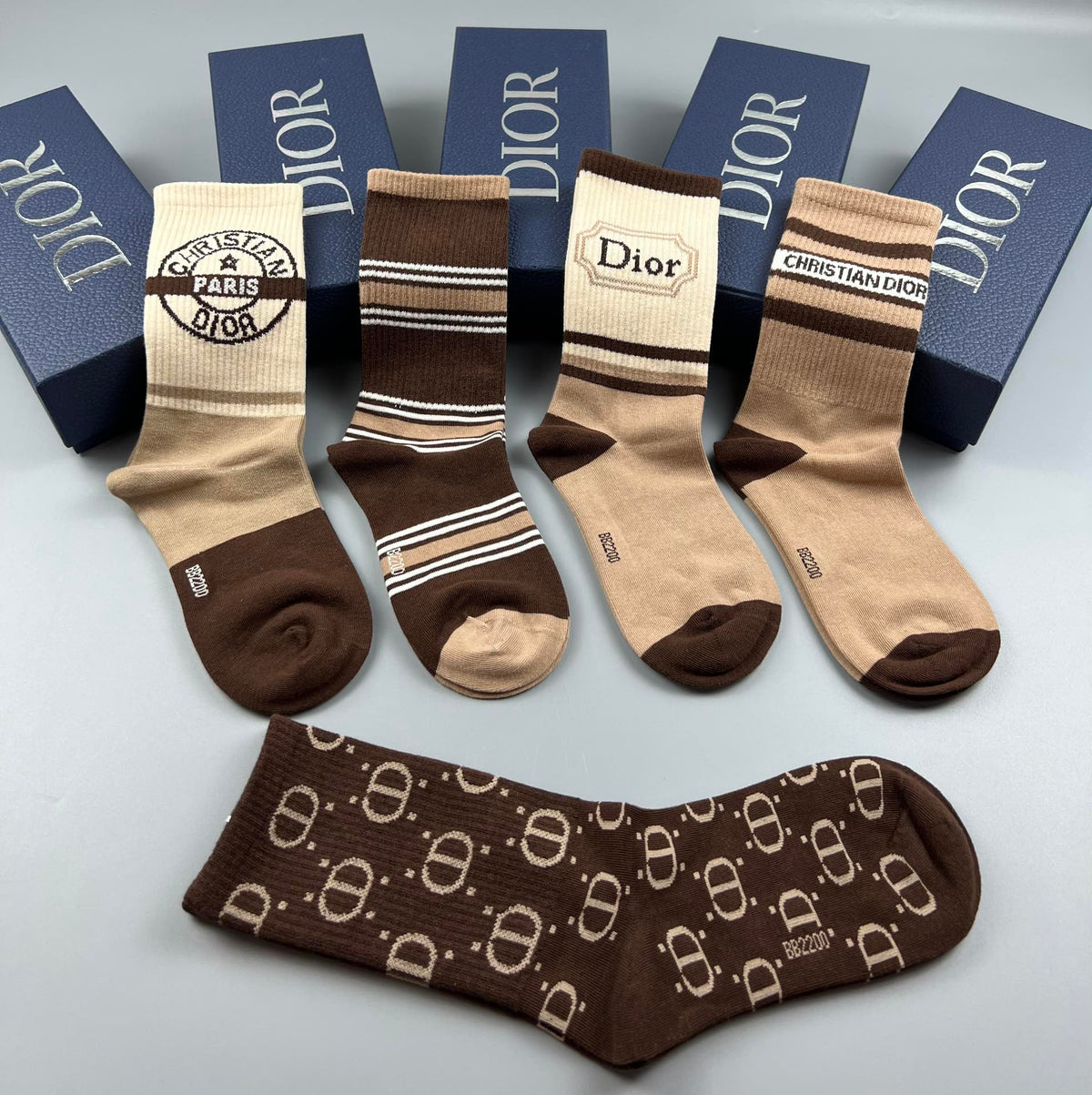 Dior Brown Print Crew Crew Socks 5-Pair Box Collection Essentials