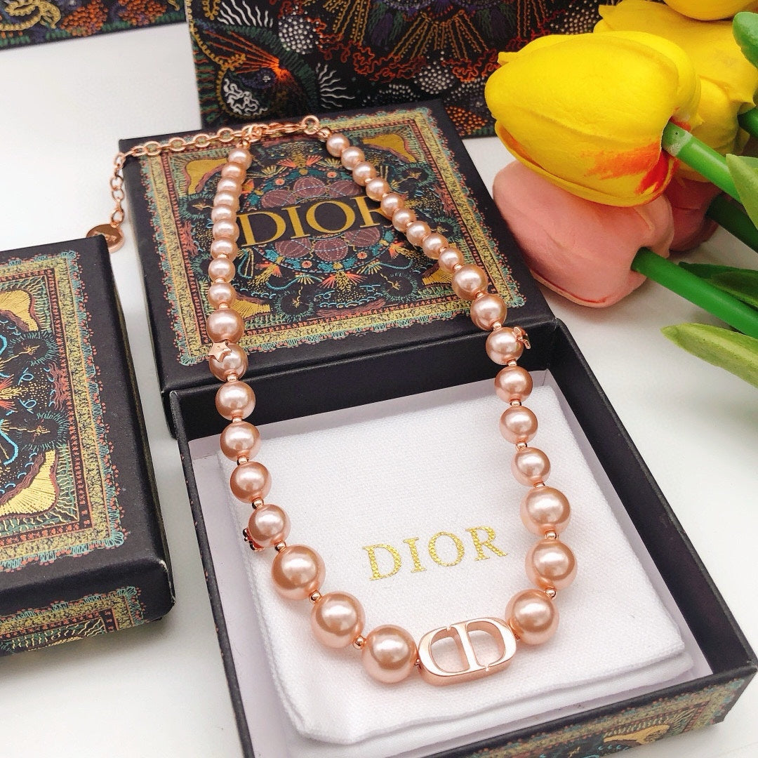 Pearl-Style Motif Pendant Necklace in Rose-Gold-Tone with Pearl-Style Detail – Design 001 main product view