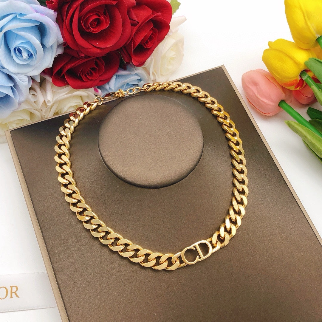 Graphic Letter Motif Jewelry Accessory in Gold-Tone – Design 001 detail view