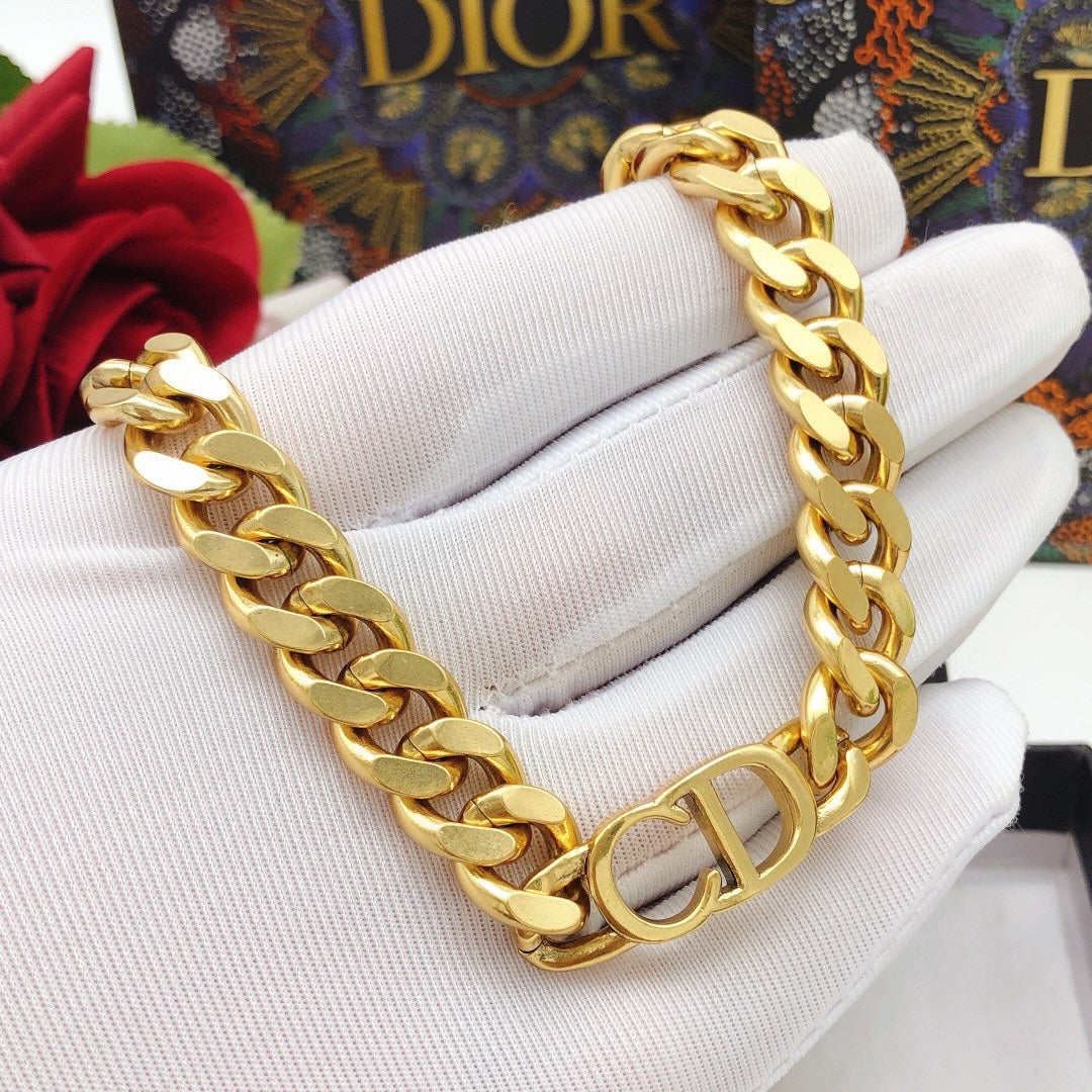 Graphic Letter Motif Jewelry Accessory in Gold-Tone – Design 001 close-up detail