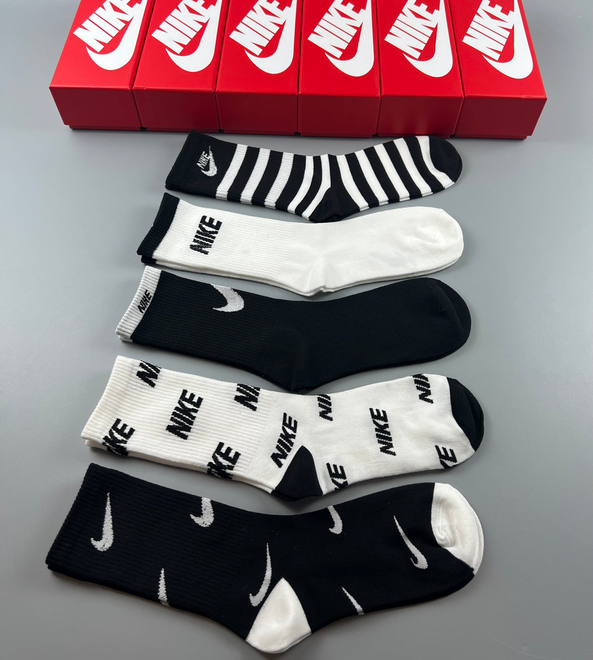 Nike Monochrome Pattern Crew Socks - Assorted Set