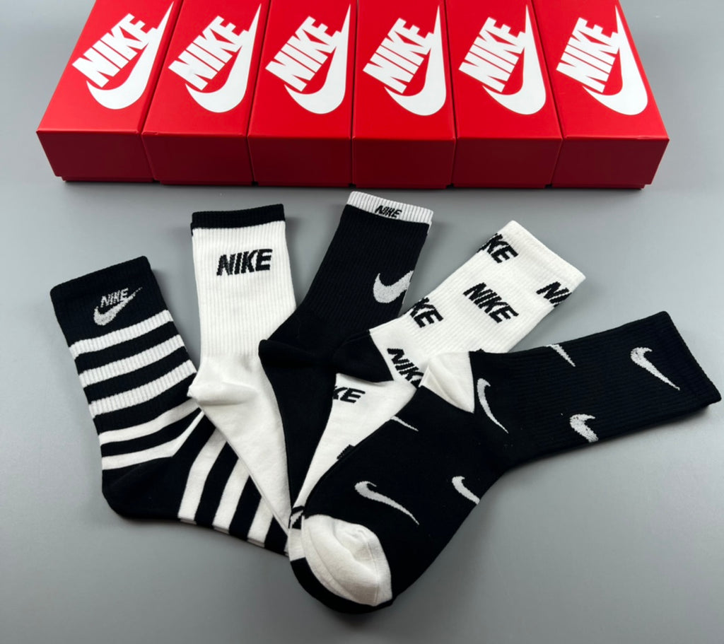 Nike Monochrome Pattern Crew Socks - Assorted Set