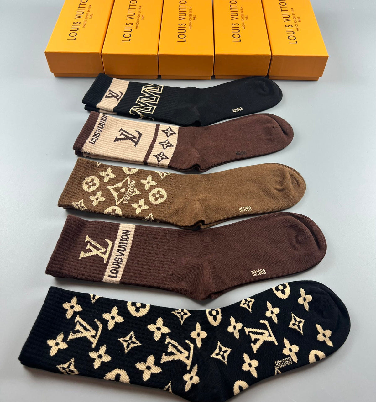 Louis Vuitton Varied Monogram-Style Motifs Crew Socks - 5-Pair Set