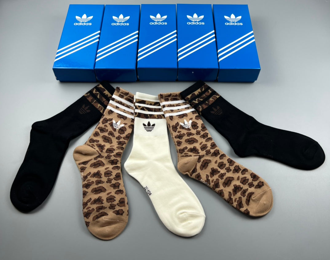 Adidas Cotton Visible Branded Cuff Or Emblem Details Crew Socks - 5-Pair Set