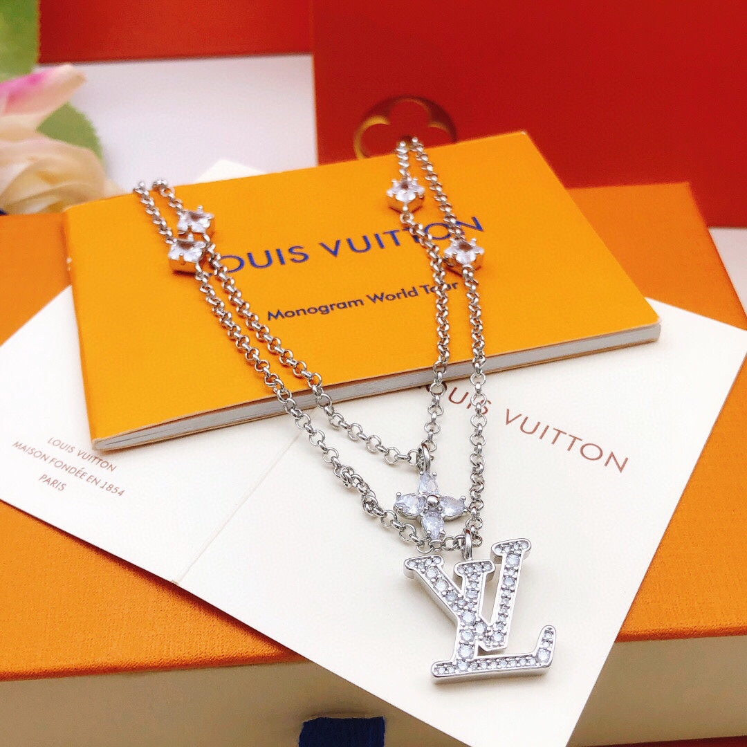 Geometric Emblem Double-Layer Pendant Necklace – Silver Detail front product view
