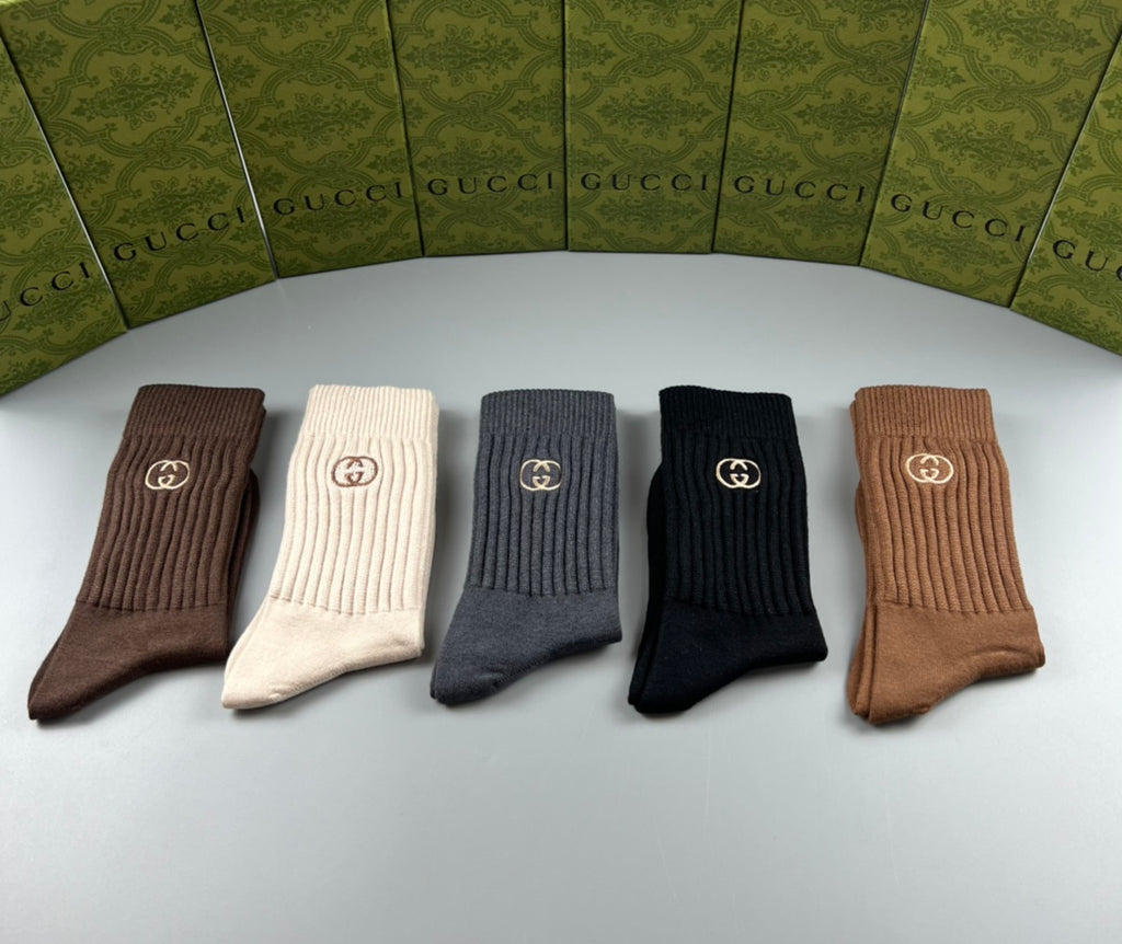 Gucci Red-And-Green Accents Crew Socks - 5-Pair Set