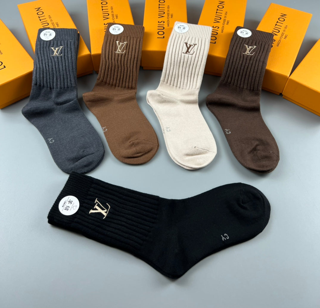 Louis Vuitton Restrained Initial Details Crew Socks - 5-Pair Set