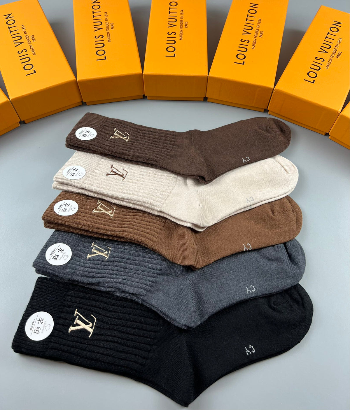 Louis Vuitton Ribbed Motif Crew Socks - 5-Pair Box