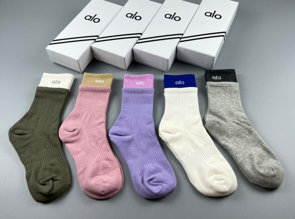 Alo Cotton Crew Socks