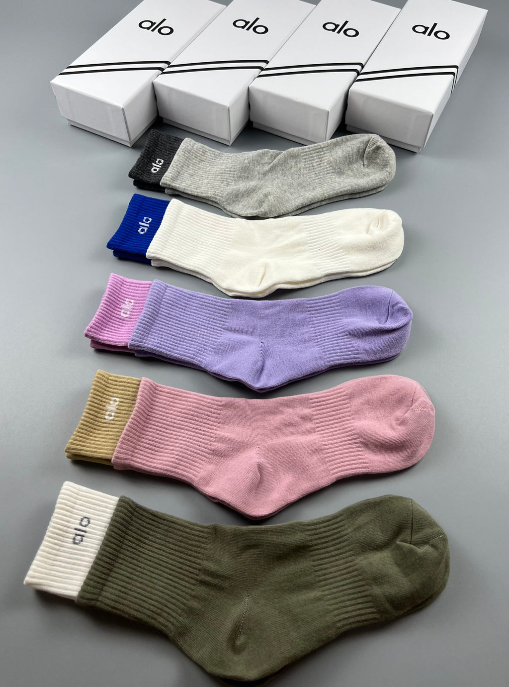 Alo Cotton Crew Socks