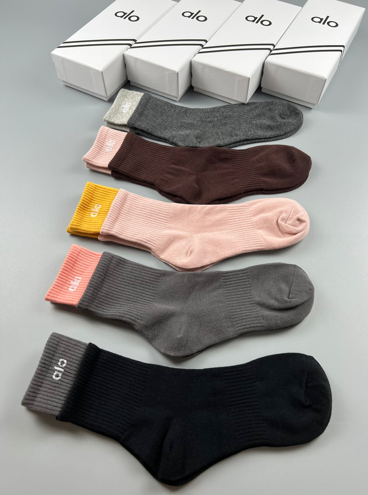 Alo Cotton Crew Socks