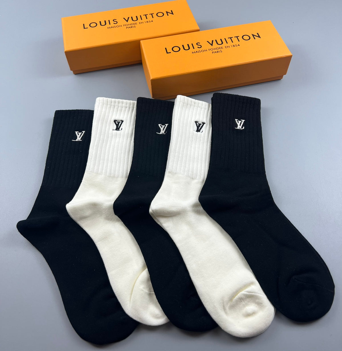 Louis Vuitton Small Initial Details Crew Socks - 5-Pair Set