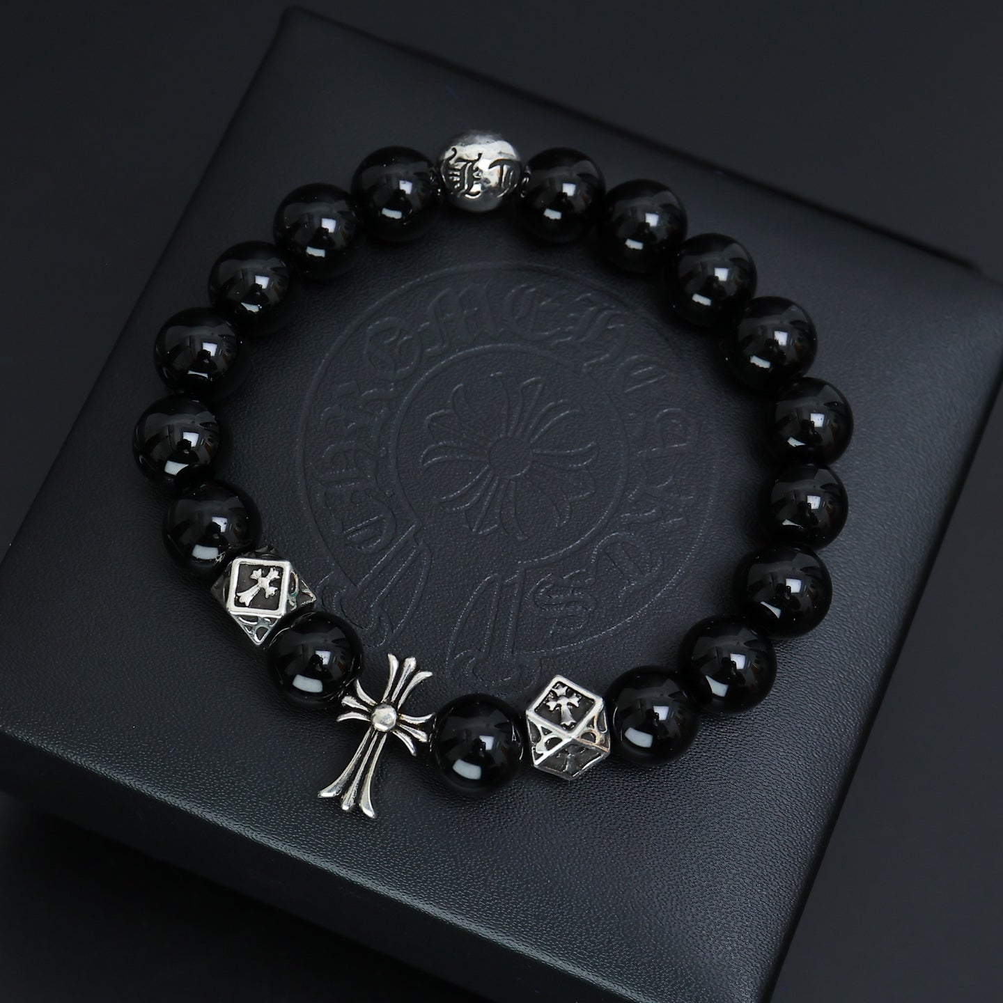 Gothic Emblem Beaded Bracelet in Antique Silver-Tone – Design 03 close-up detail