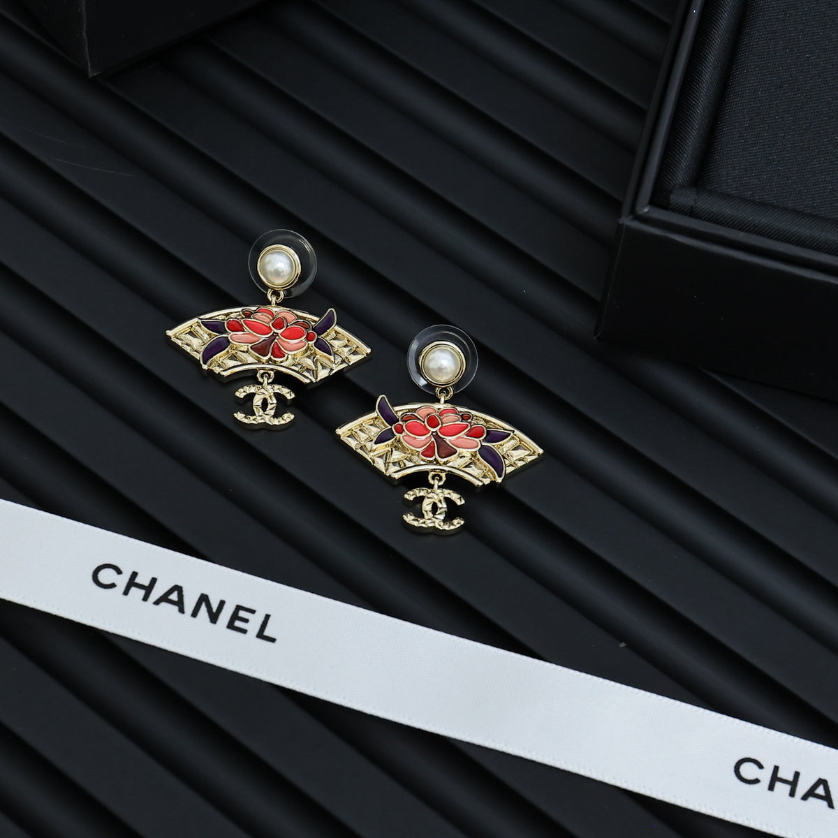 Double-C Emblem Statement Earrings in Polished Metal-Tone – Design 052 side detail