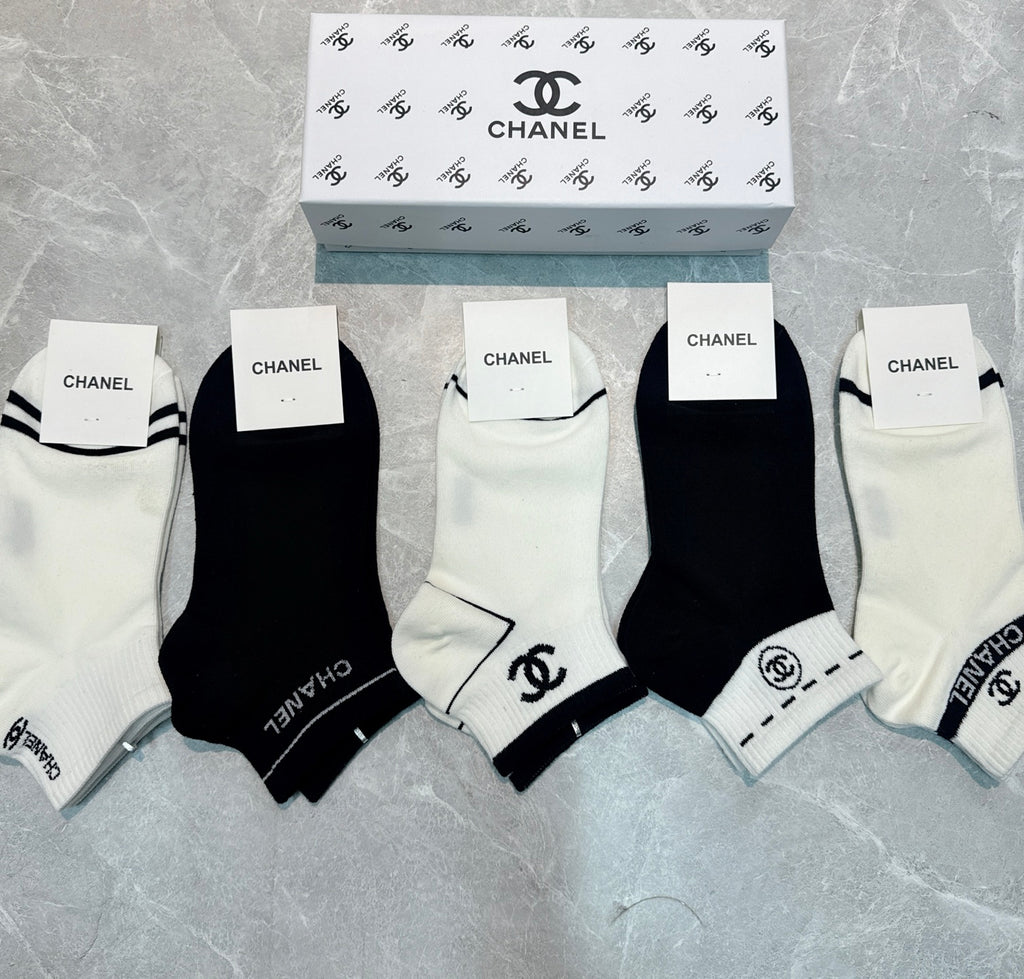 Chanel Logo Details Ankle Socks - 5-Pair Set