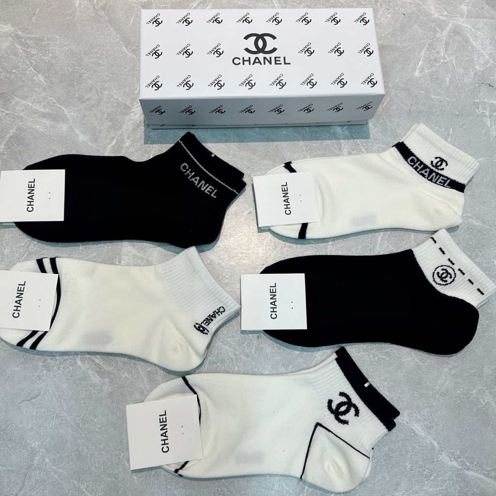 Chanel Logo Details Ankle Socks - 5-Pair Set