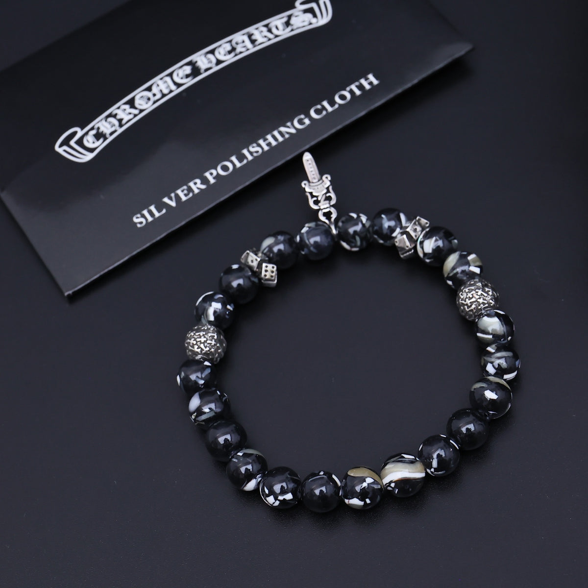 Gothic Emblem Beaded Bracelet in Antique Silver-Tone – Design 04 side detail