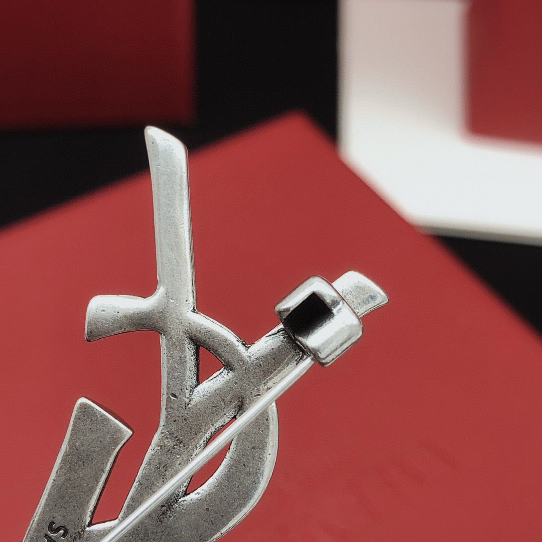 Snake-Scale Brooch in Silver-Tone styled product view