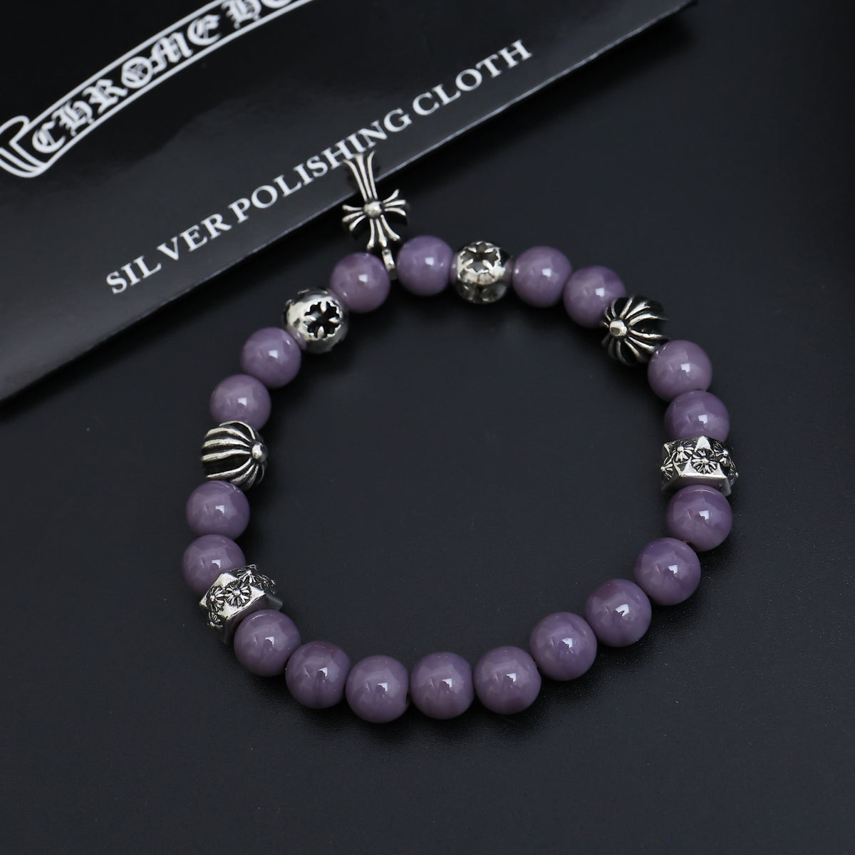 Gothic Emblem Beaded Bracelet in Metal-Tone – Design 01 close-up detail