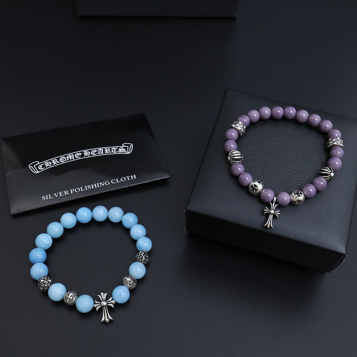 Gothic Emblem Beaded Bracelet in Metal-Tone – Design 01 main product view