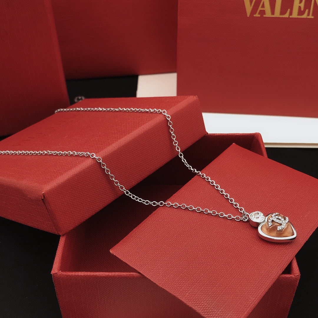 Heart Pendant Necklace in Gold-Tone – Heart Detail – Design 002 front product view