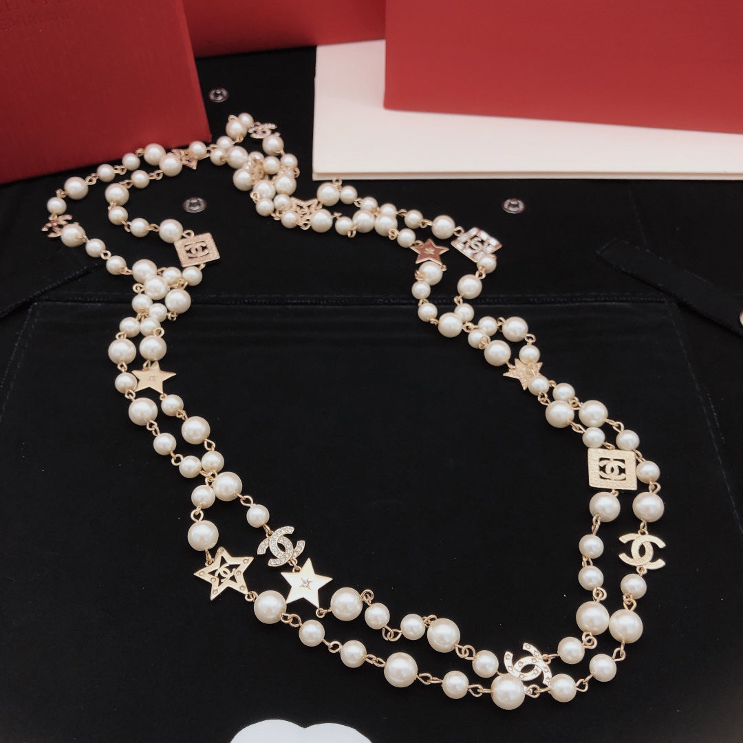Star Pearl-Detail Pendant Necklace main product view