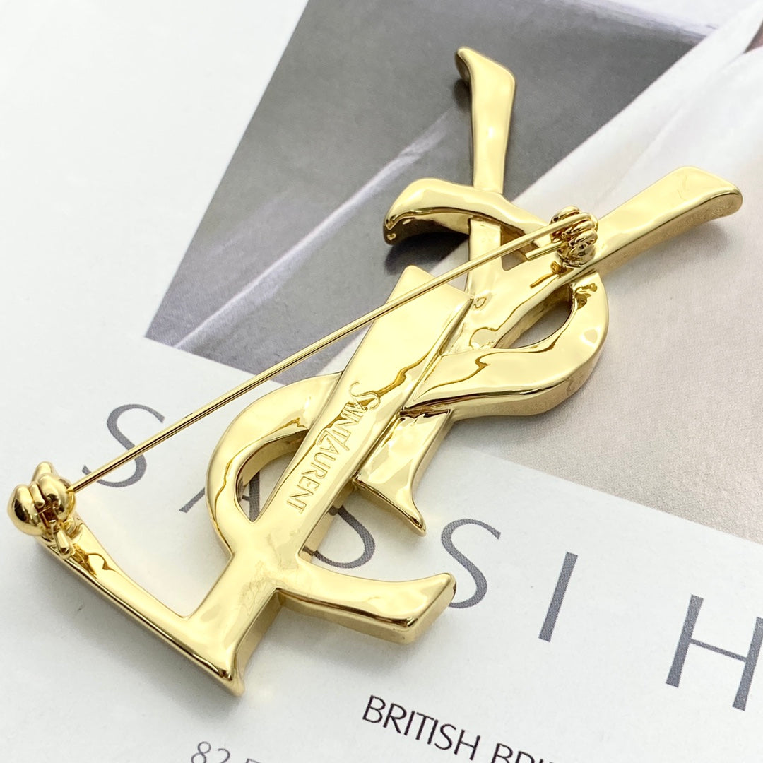 Geometric Emblem Brooch in Polished Metal-Tone – Design 012 detail view