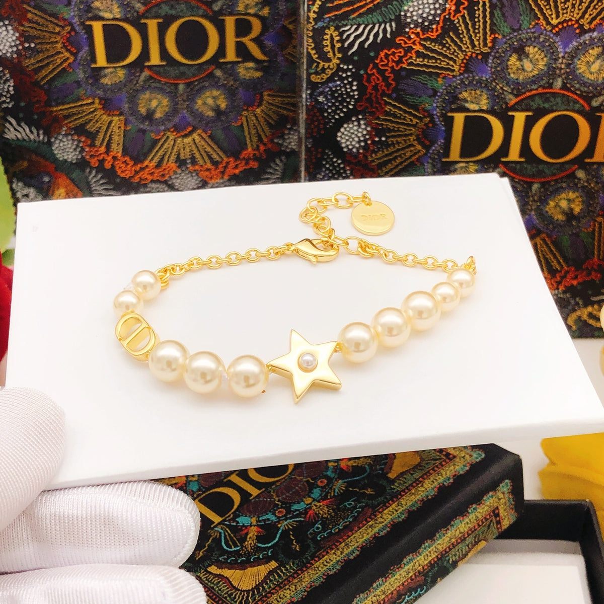 Pearl-Style Motif Statement Bracelet in Polished Metal-Tone with Pearl-Style Detail – Design 006 detail view