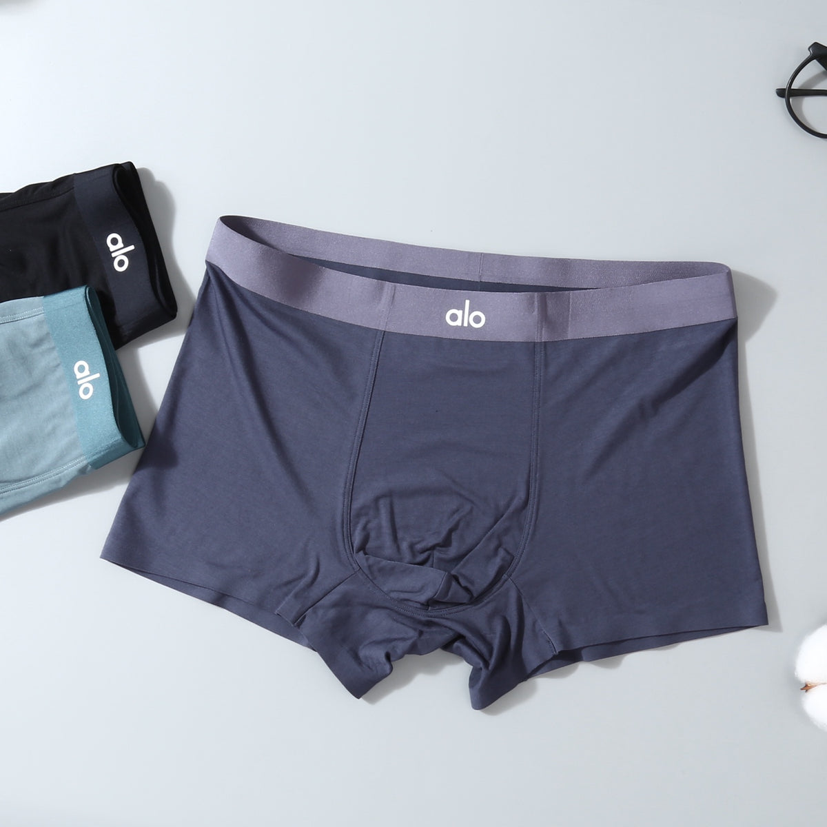 Alo Tonal Logo Details Men's Boxer Briefs - 3-Piece Box