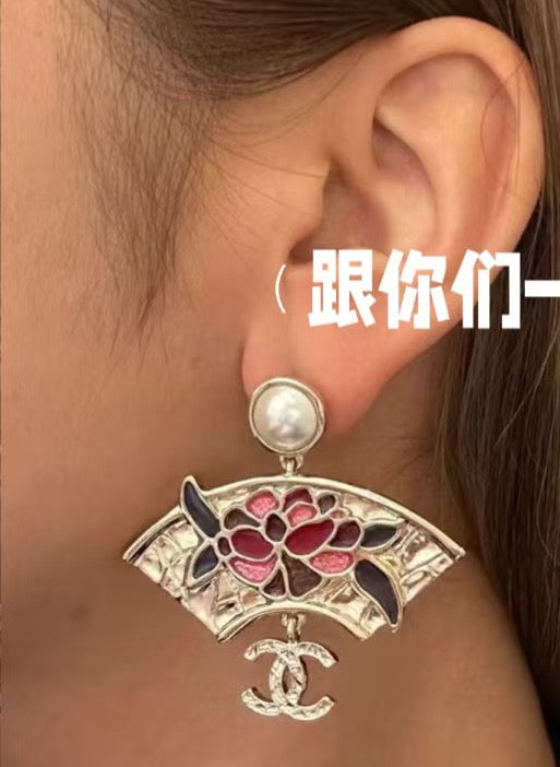 Double-C Emblem Statement Earrings in Polished Metal-Tone – Design 052 main product view