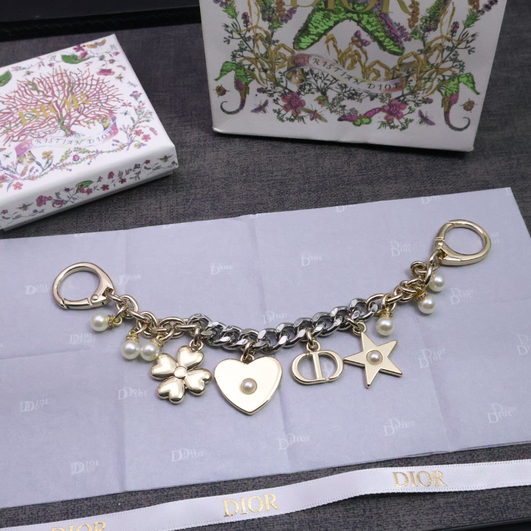 Heart Motif Jewelry Accessory in Gold-Tone detail view