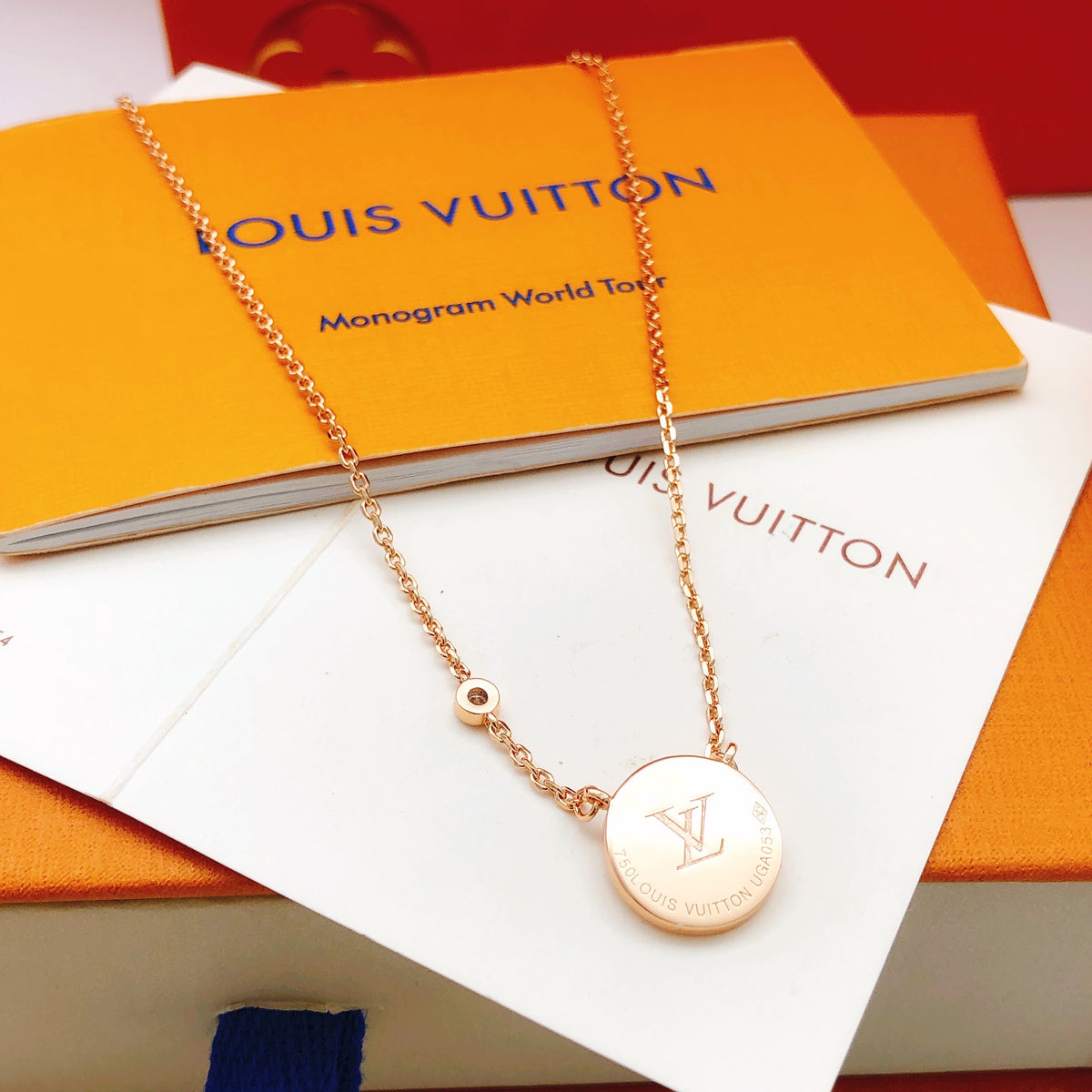 Floral Pendant Necklace in Rose-Gold-Tone – Rose Gold Detail – Design 003 front product view