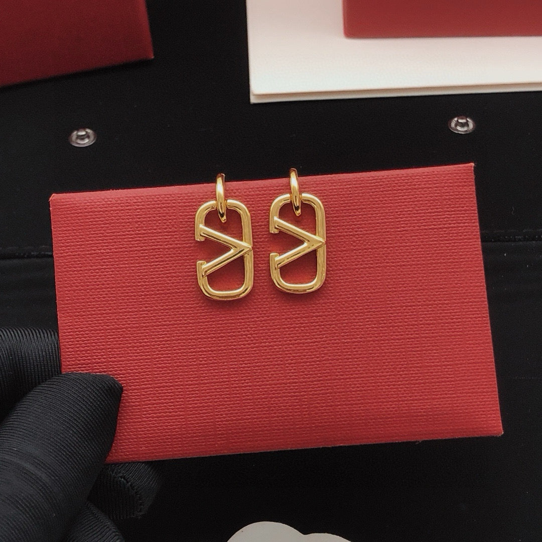 Signature Emblem Drop Earrings in Gold-Tone – Design 01 side detail