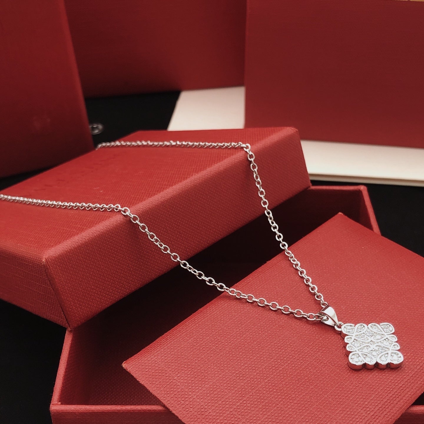 Sculptural Pendant Necklace in Polished Metal-Tone – Design 02 detail view