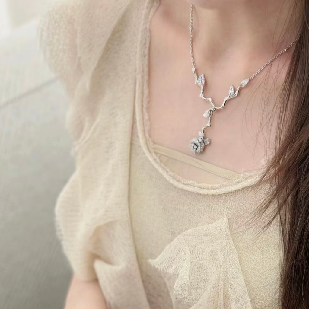 Floral Motif Pendant Necklace in Silver-Tone detail view