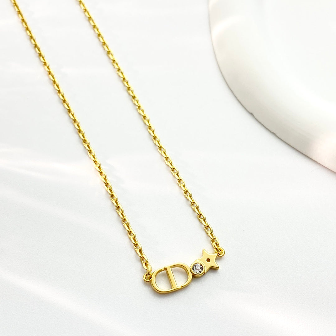 Star Motif Pendant Necklace in Polished Metal-Tone with Crystal-Style Accents – Design 002 detail view