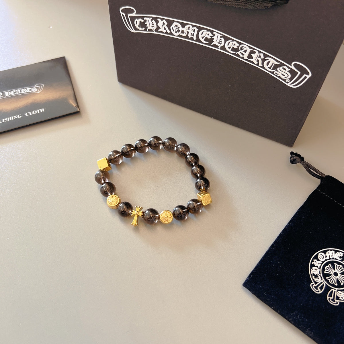 Gothic Emblem Beaded Bracelet in Metal-Tone – Design 13 detail view