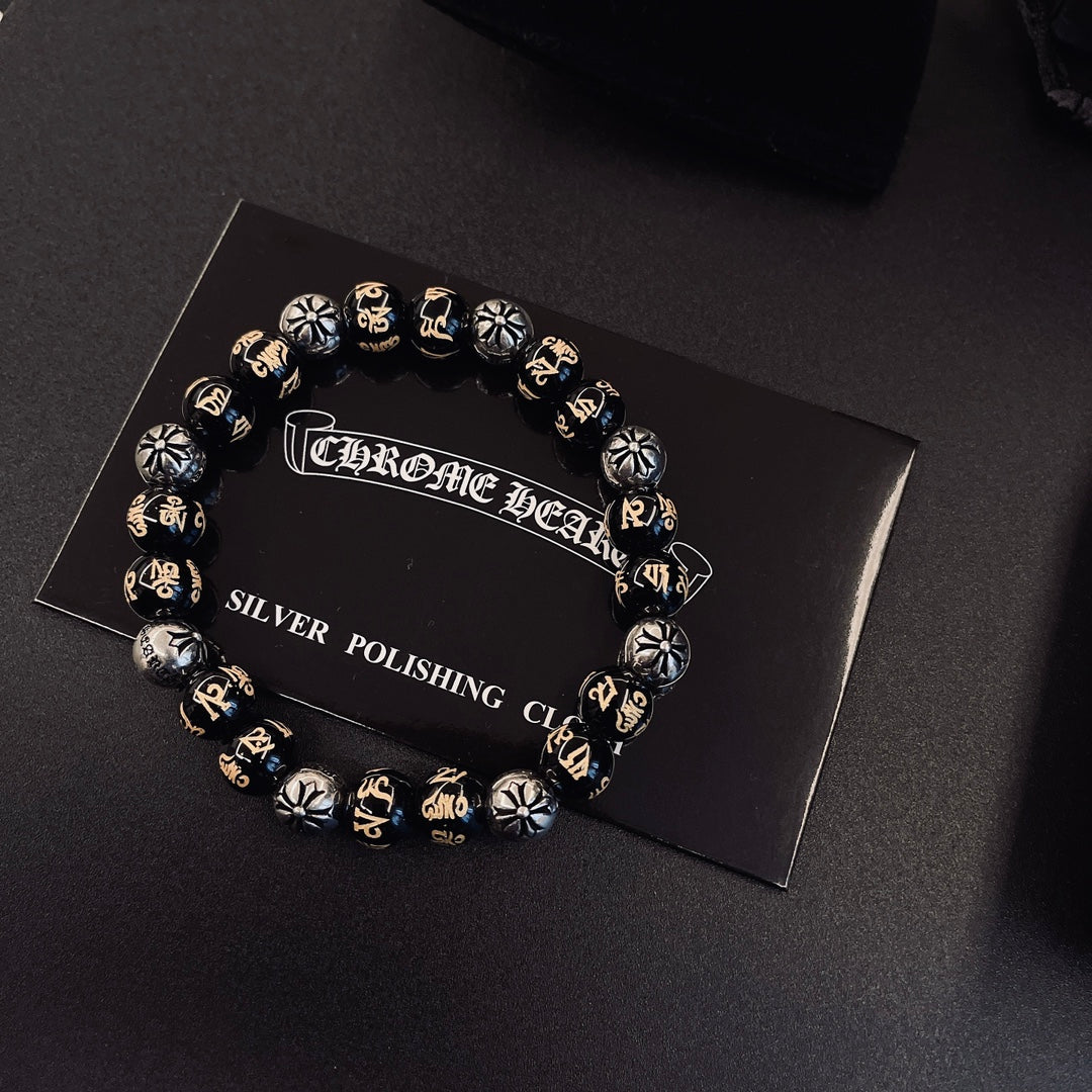 Gothic Emblem Beaded Bracelet in Metal-Tone – Design 05 side detail