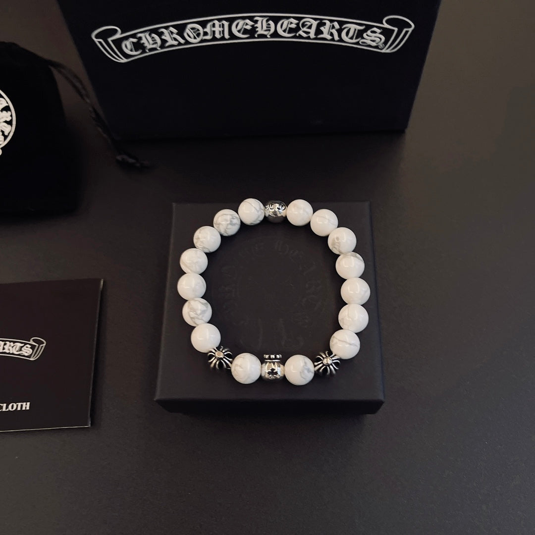 Gothic Emblem Beaded Bracelet in Metal-Tone – Design 04 main product view