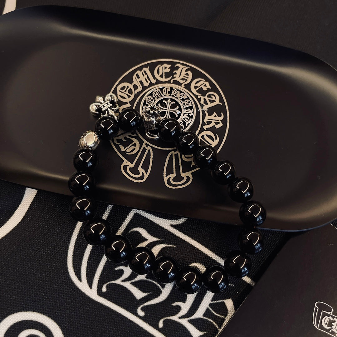 Gothic Emblem Beaded Bracelet in Metal-Tone – Design 02 detail view