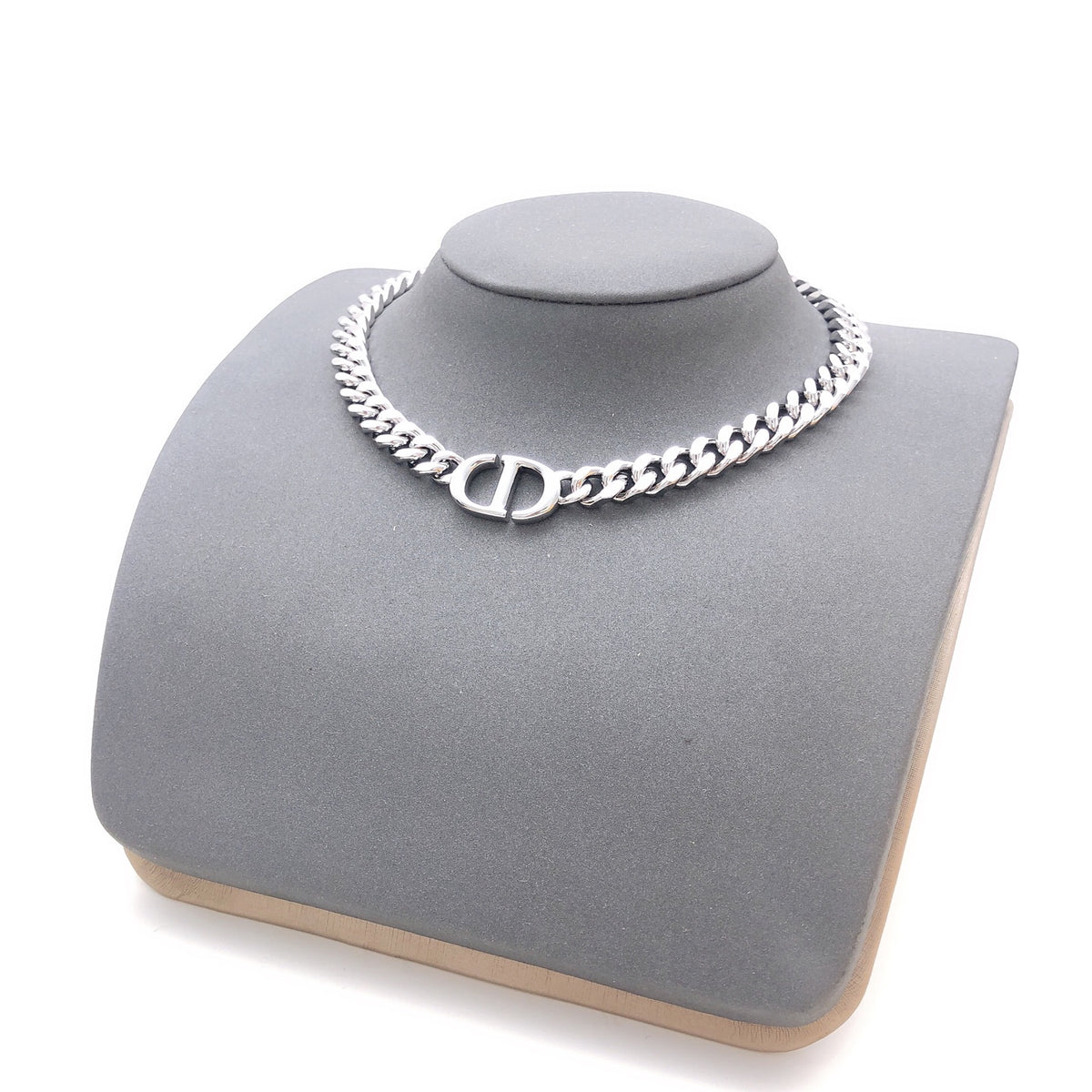 Sculptural Pendant Necklace in Polished Metal-Tone – Design 016 front view