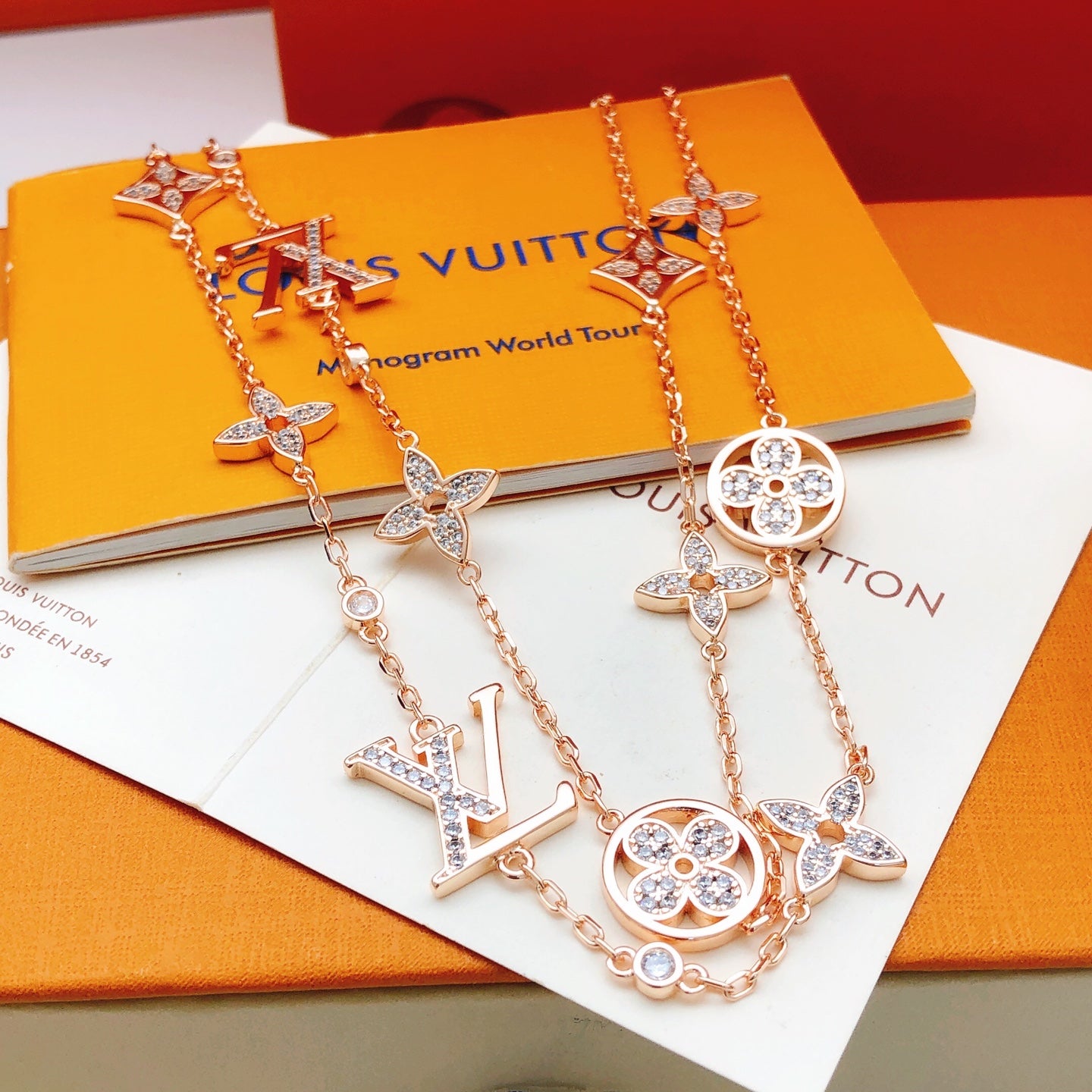 Geometric Emblem Pendant Necklace in Rose-Gold-Tone – Rose Gold Detail – Design 017 detail view