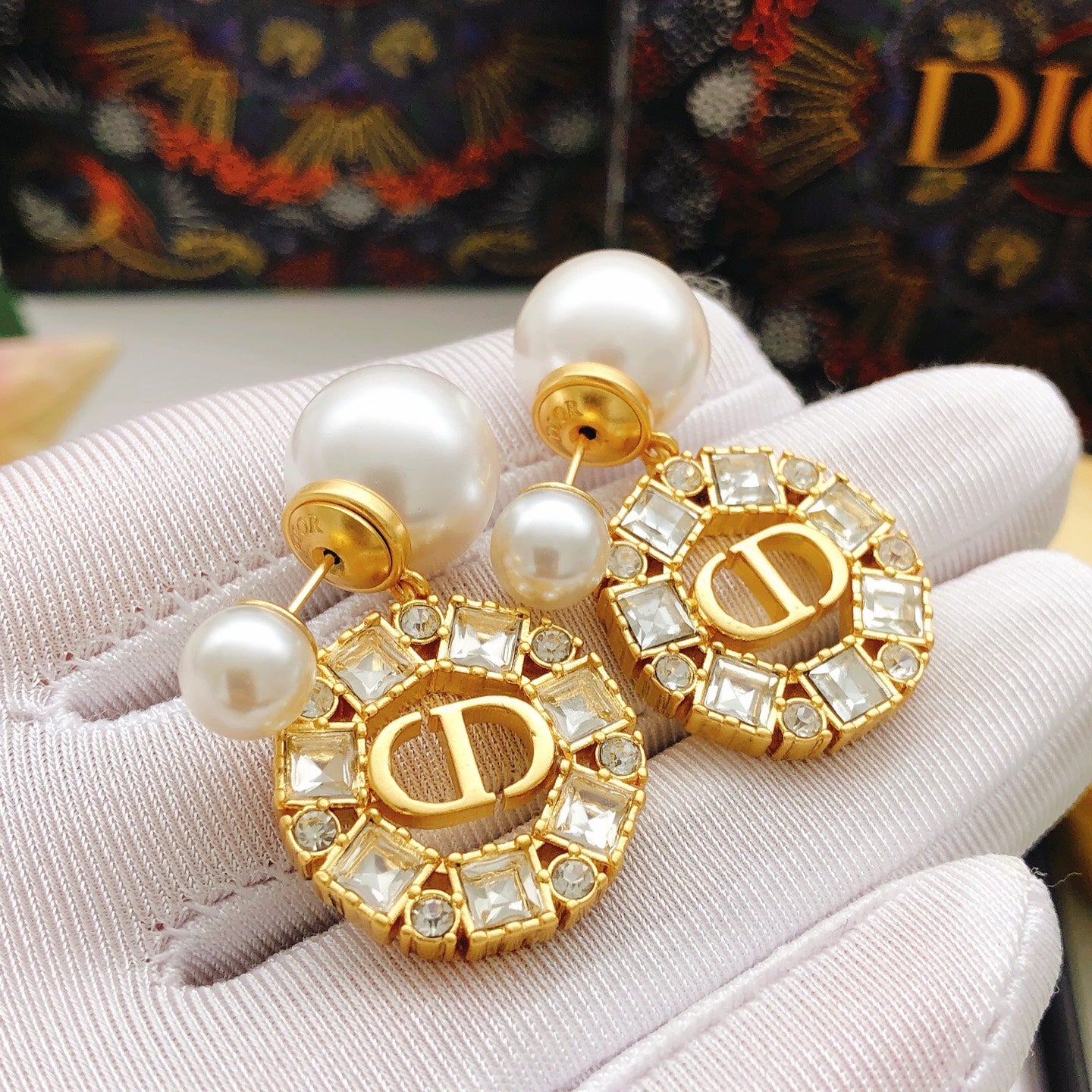 Sculptural Stud Earrings in Polished Metal-Tone with Crystal-Style Accents – Design 003 detail view