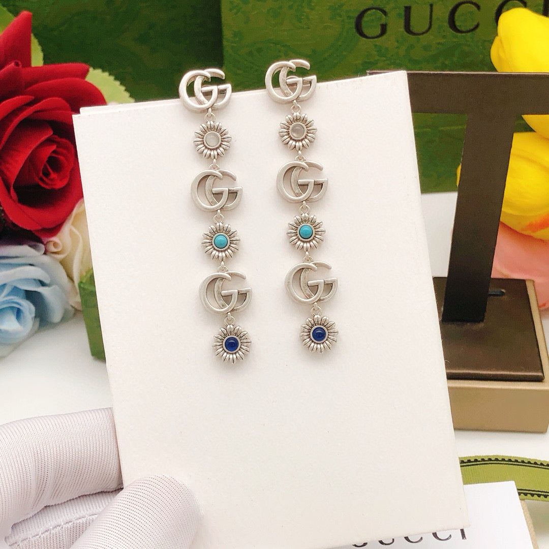 Floral Stud Earrings in Polished Metal-Tone – Design 008 detail view