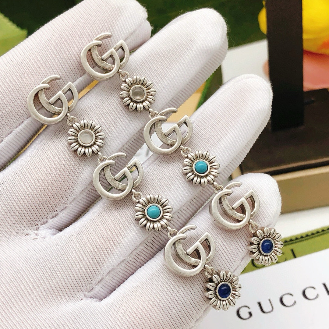 Floral Stud Earrings in Polished Metal-Tone – Design 008 main product view