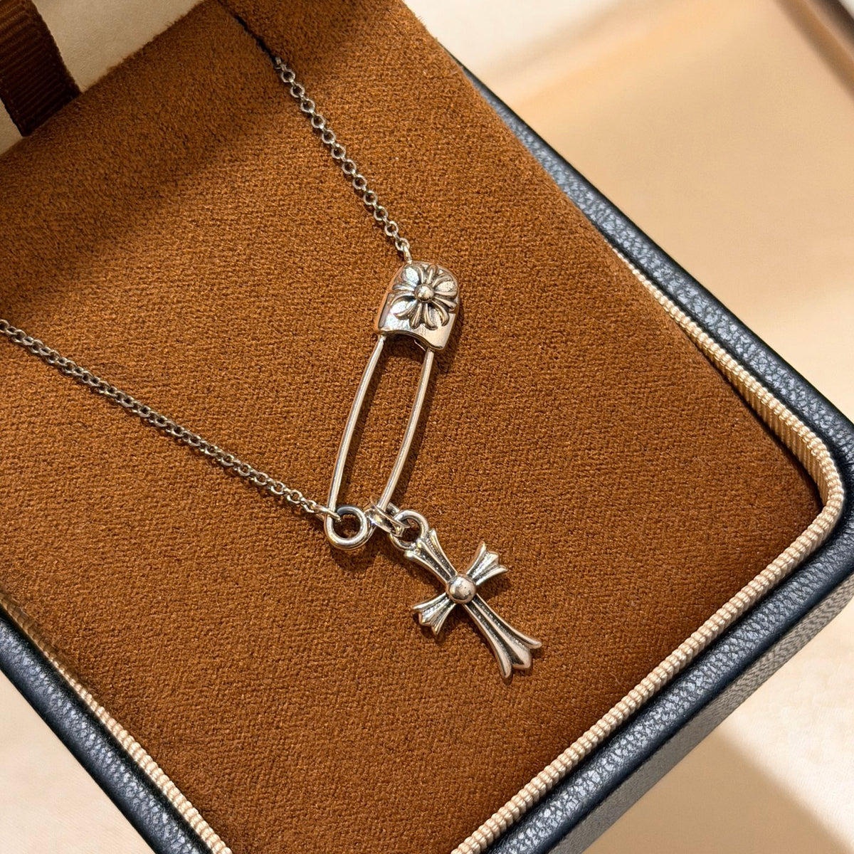 Cross Brooch in Antique Silver-Tone – Design 04 front product view